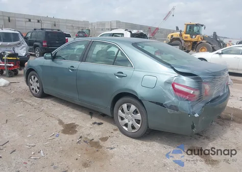 2009 Toyota Camry Le z USA, uszkodzony, nr VIN 4T1BE46K99U859227